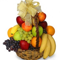 Luxury Delicious Fruit Basket