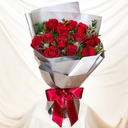 send bloom in love - a bouquet of 12 red roses to philippines