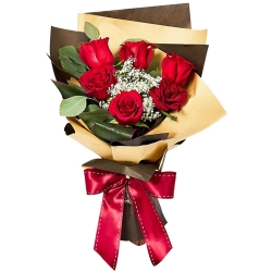 send half dozen red color roses in bouquet to manila