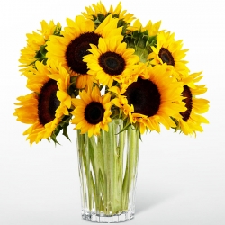 9 Pieces Sunflower in Vase