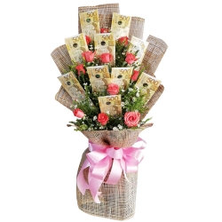 Money with 12 Pomelo Roses in a Bouquet