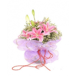 3 stem lilies bouquet